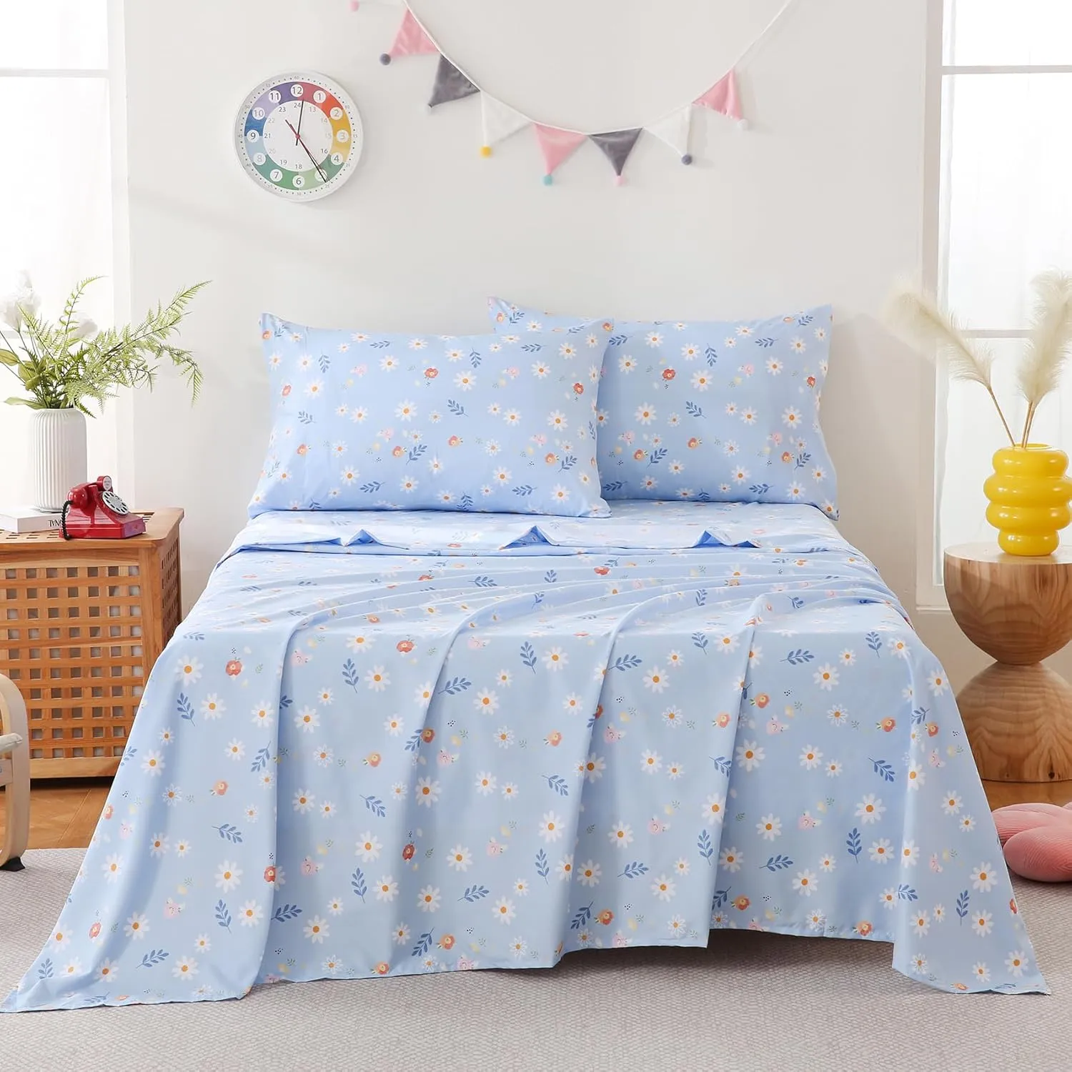 Yibeizi Blue Floral Sheet Set for Girls Twin, Kids Cute Daisy Print Bedsheets Microfiber Deep Pocket Flower Patterned Bed Sheet & Pillowcase Sets 3 Pieces