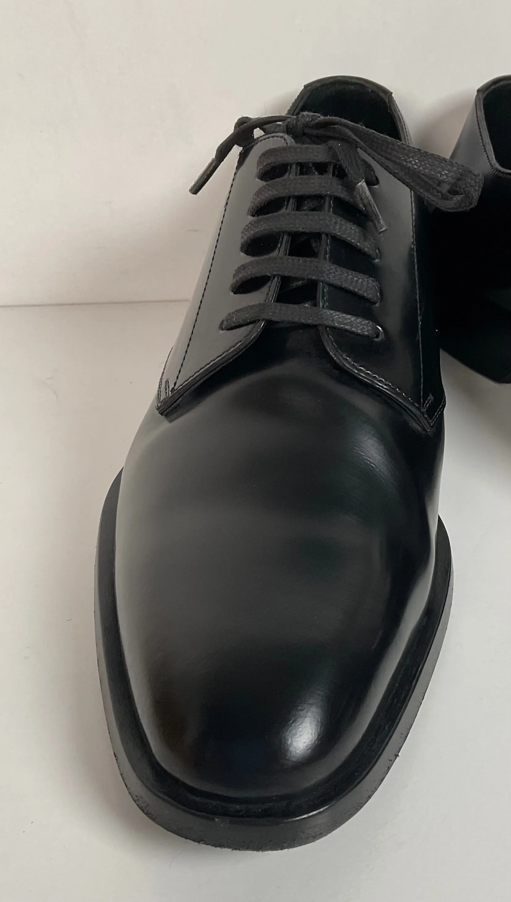 Yves Saint Laurent Paris Patent Leather Derby Loafers 40 EU | 7 US Italy