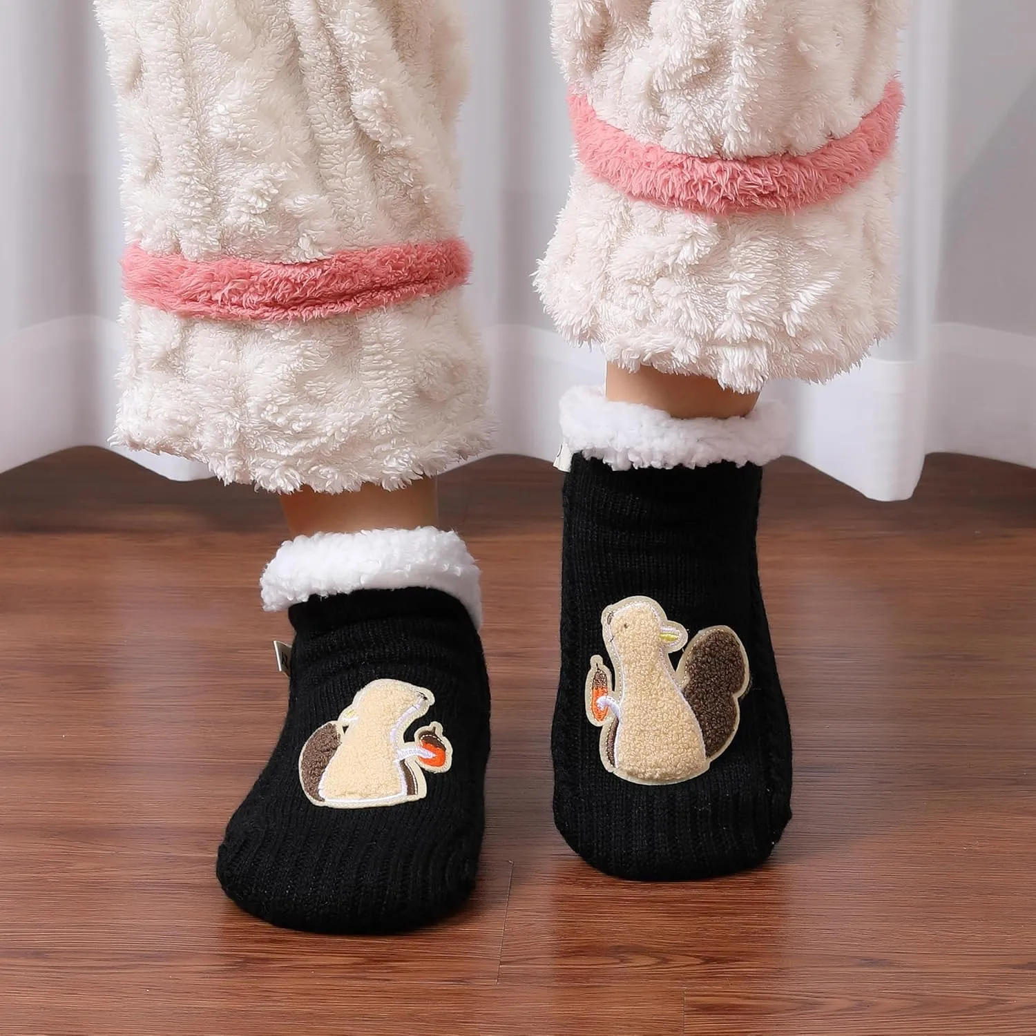 ZYZX Animal Fuzzy Slipper Socks for Women with Grips Winter Cozy Knit Cute Fuzzy Socks Non Slip Sherpa lining Fluffy House Grips Socks Gifts