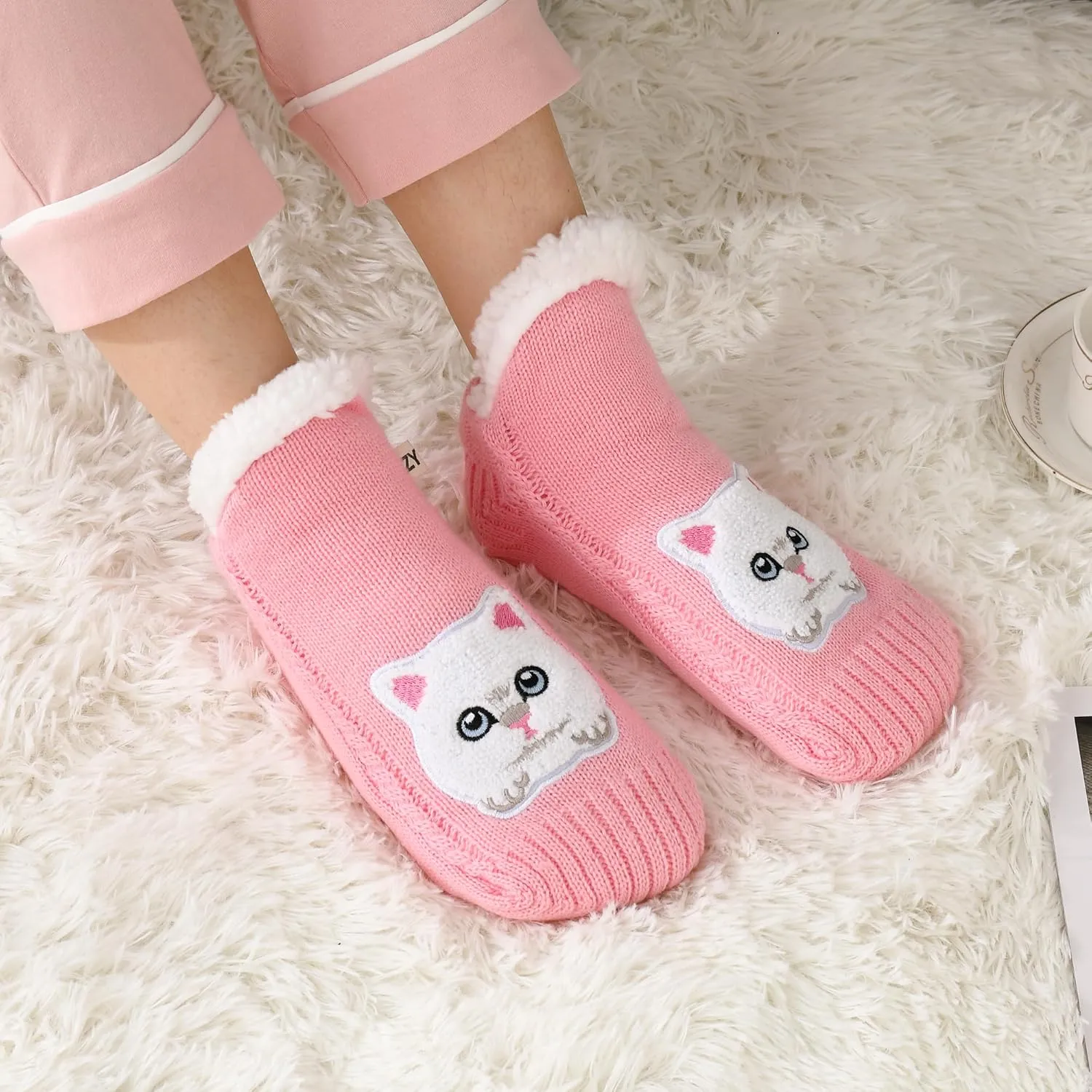 ZYZX Cat Fuzzy Slipper Socks with Grips Winter Non Slip Fleece-lined Fluffy Cute Fuzzy Socks Cozy Soft Funny Warm House Socks Gifts