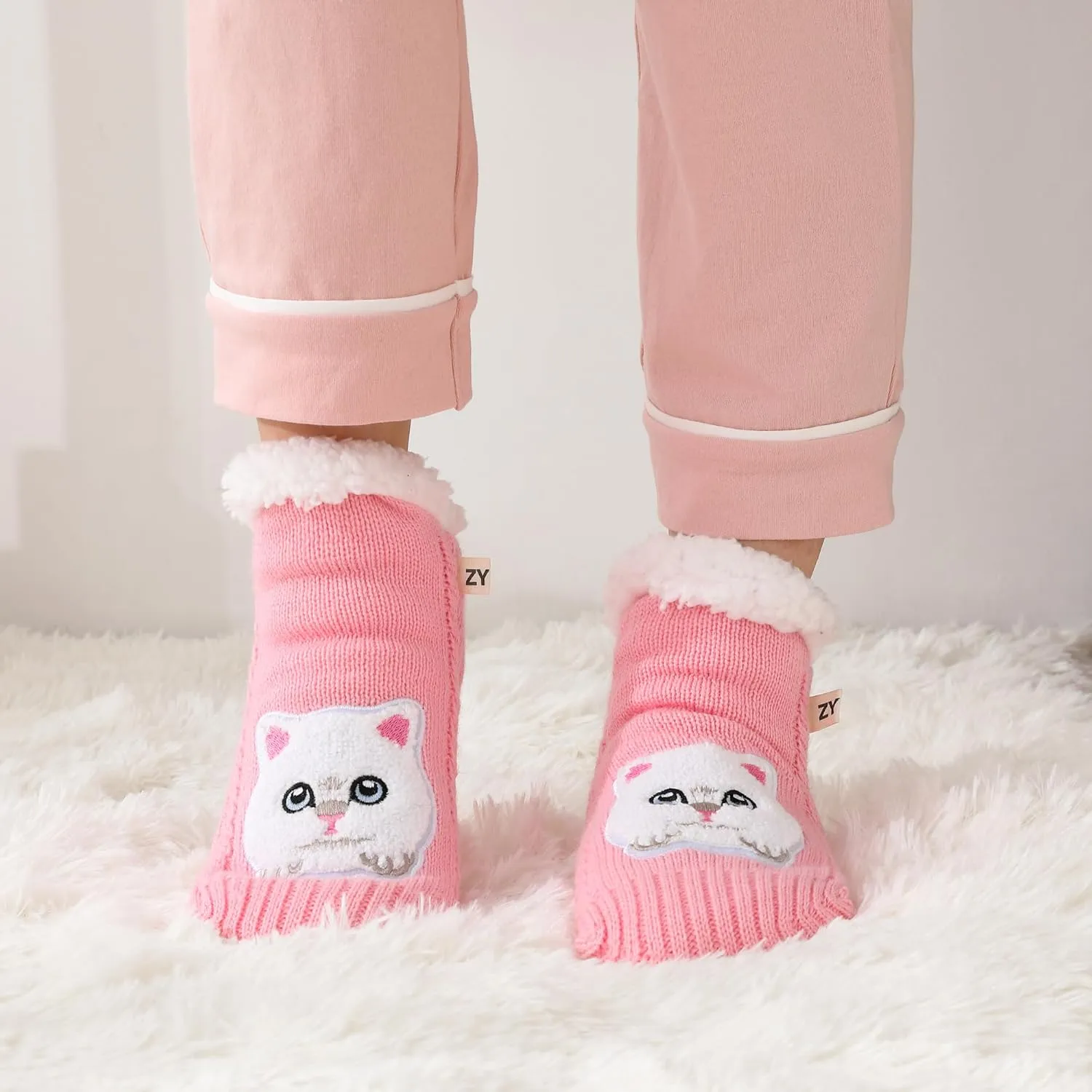 ZYZX Cat Fuzzy Slipper Socks with Grips Winter Non Slip Fleece-lined Fluffy Cute Fuzzy Socks Cozy Soft Funny Warm House Socks Gifts