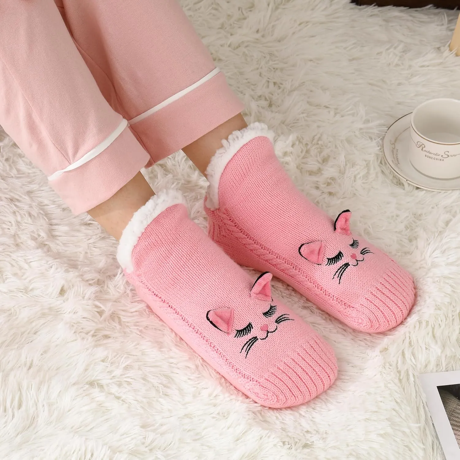 ZYZX Cat Fuzzy Slipper Socks with Grips Winter Non Slip Fleece-lined Fluffy Cute Fuzzy Socks Cozy Soft Funny Warm House Socks Gifts